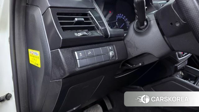 Ssangyong Rexton Sports id 4284388 из Кореи 10