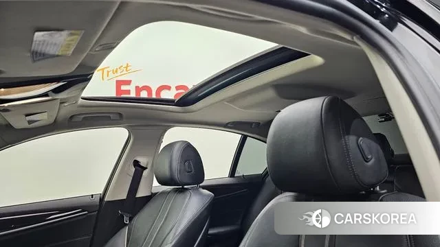 BMW 5 Series (G30) id 3703841 из Кореи 10