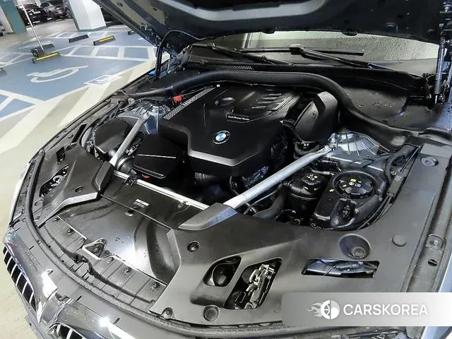 BMW 5 Series (G30) id 3620287 из Кореи 10