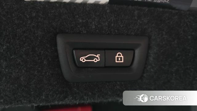 BMW 5 Series (G30) id 3935870 из Кореи 10