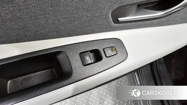 Hyundai Avante (CN7) id 3017770 из Кореи 10