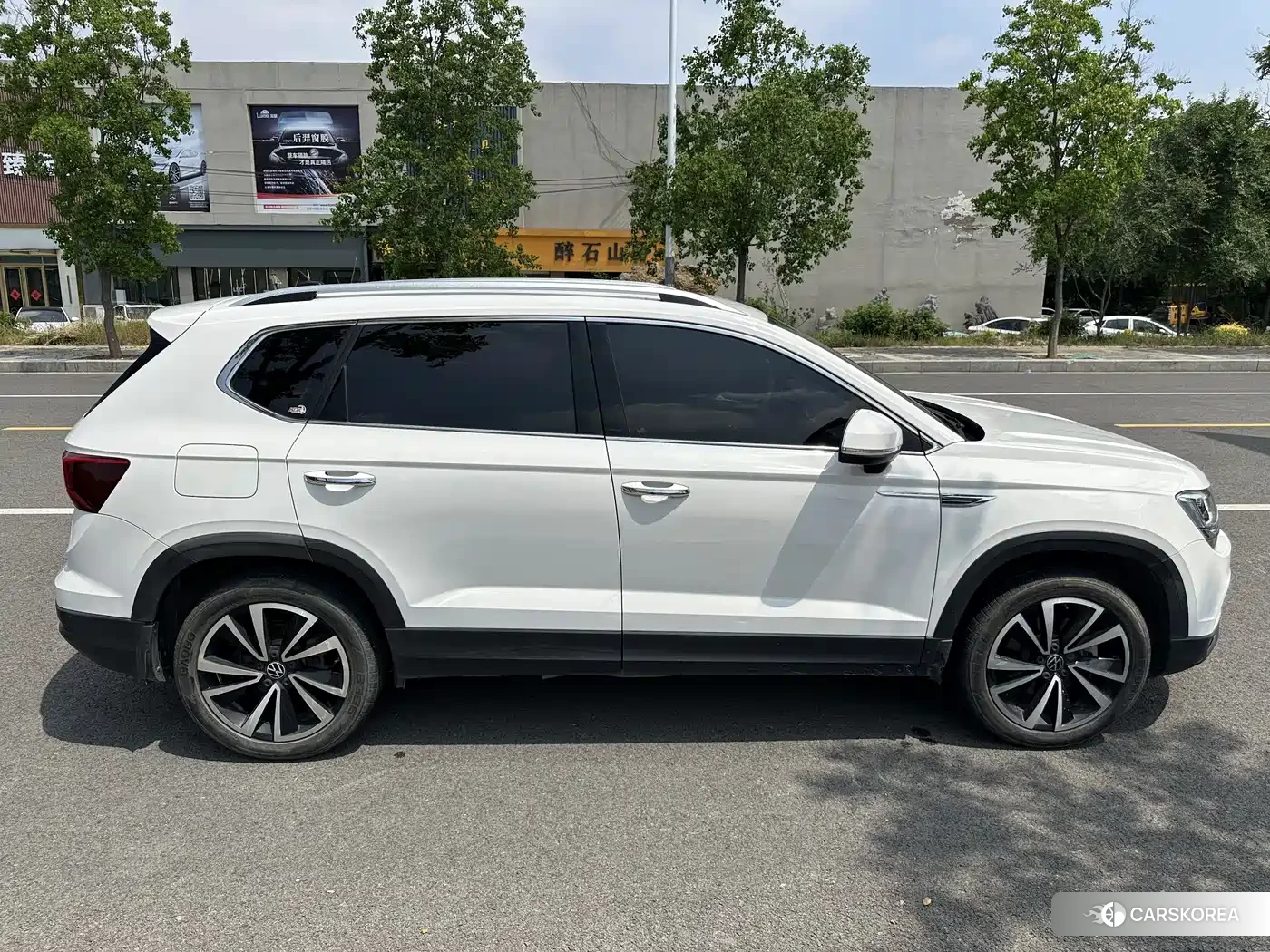 Volkswagen Tharu id 4546218 из Китая 10