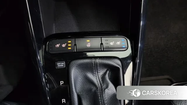 Kia Stonic id 3722784 из Кореи 10