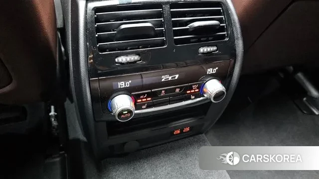 BMW 5 Series (G30) id 2900333 из Кореи 10