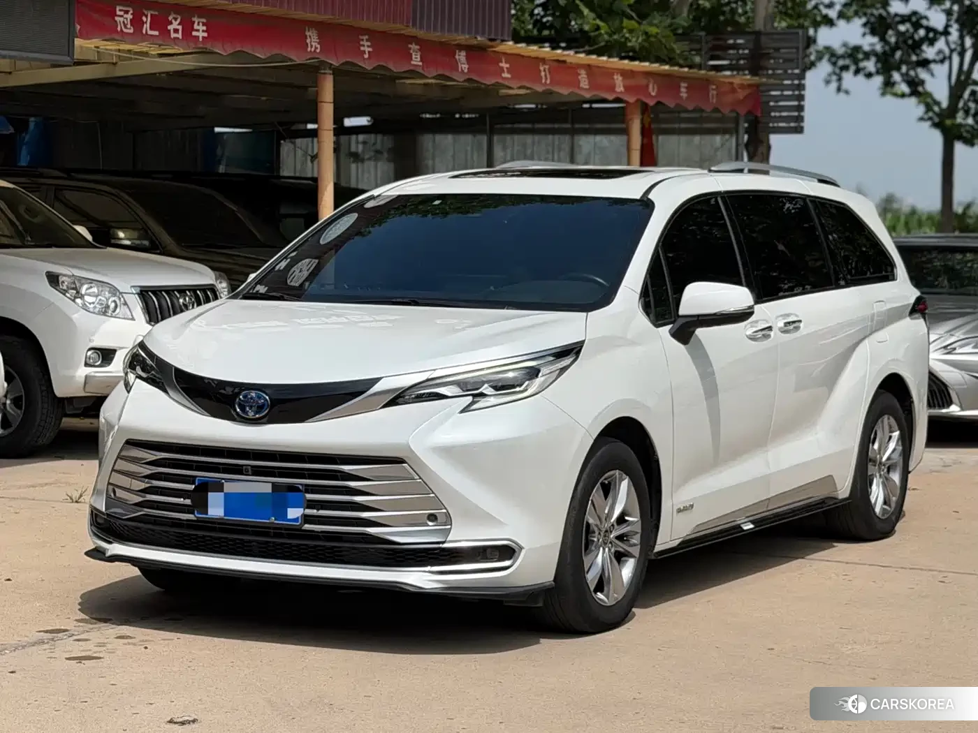 Toyota Sienna id 4634713 из Китая 10