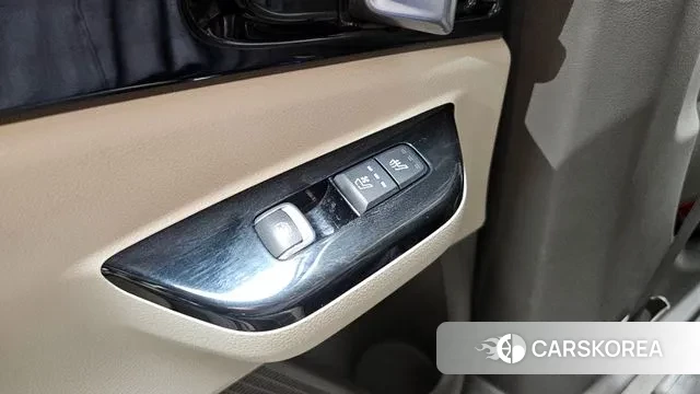 Kia Carnival 4th generation id 3551581 из Кореи 10