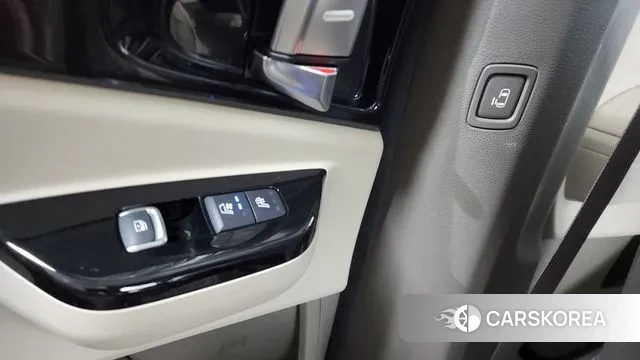 Kia Carnival 4th generation id 3412183 из Кореи 10