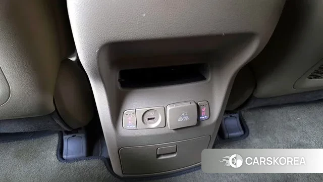 Kia The New Carnival id 3641184 из Кореи 10