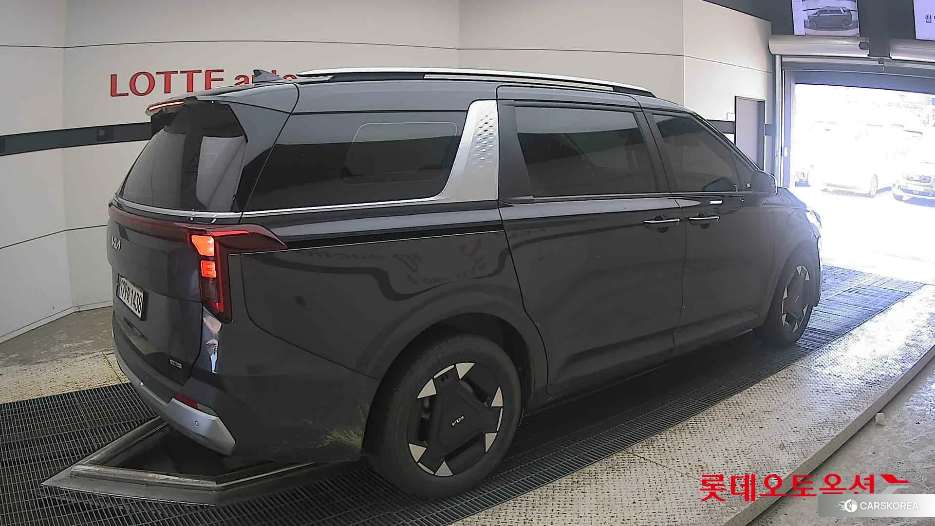 Kia Carnival Hybrid id 4679370 из Кореи 10