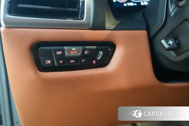 BMW 8 Series (G15) id 2930391 из Кореи 10