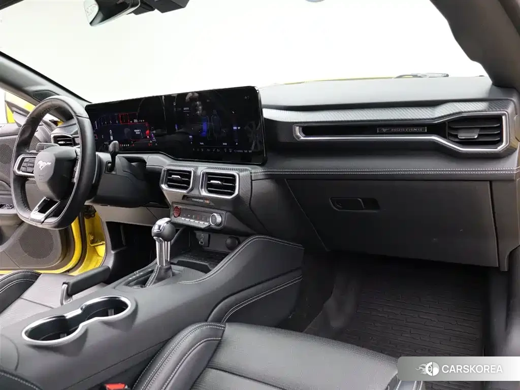 Ford Mustang id 4548180 из Китая 10