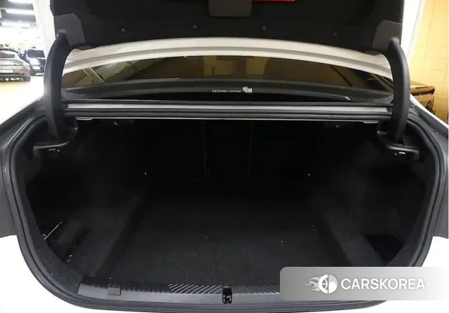 BMW 5 Series (G60) id 3476573 из Кореи 10