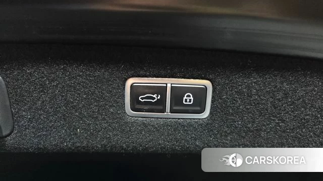 Genesis G90 (RS4) id 4382578 из Кореи 10