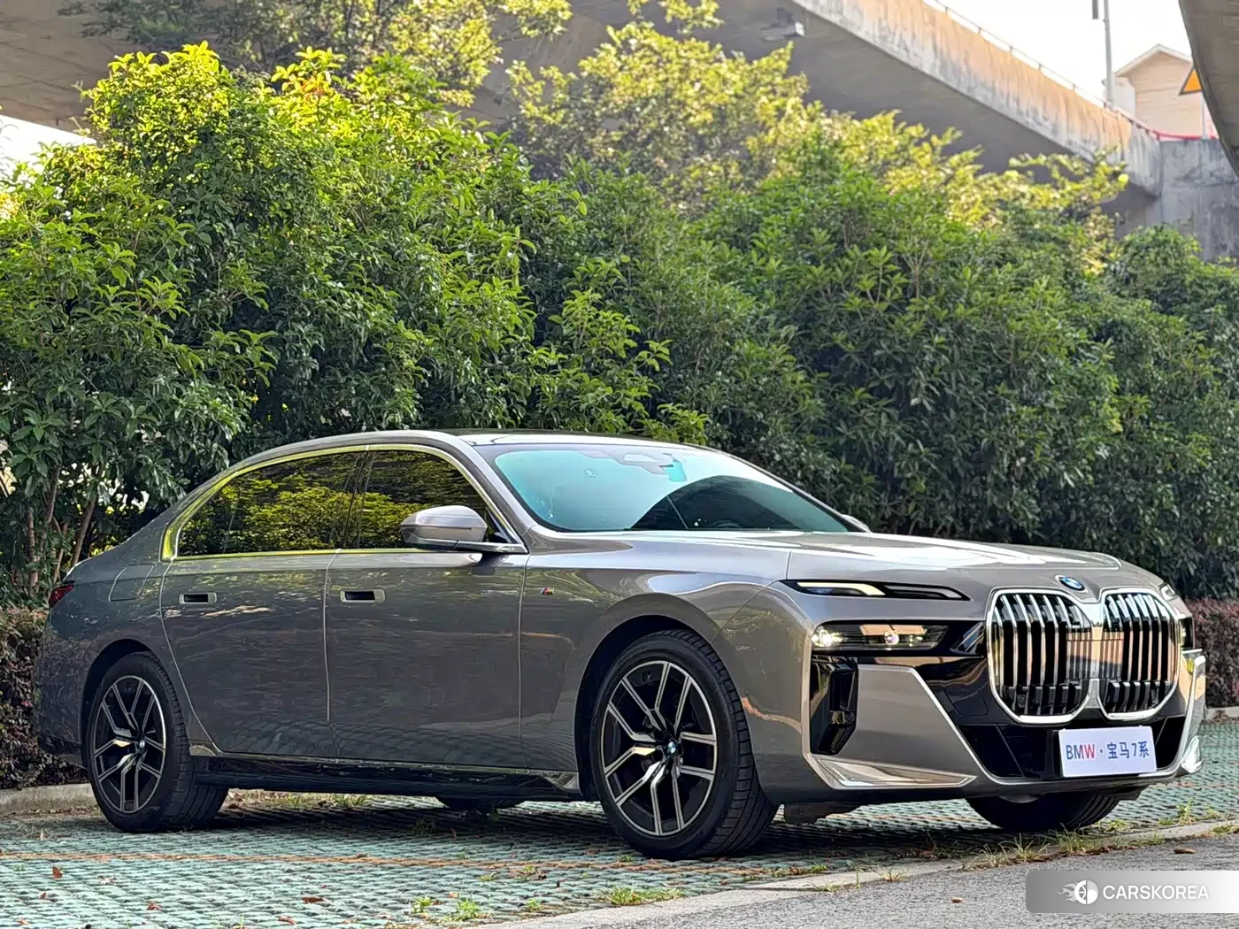 BMW 7 series id 4679817 из Китая 10