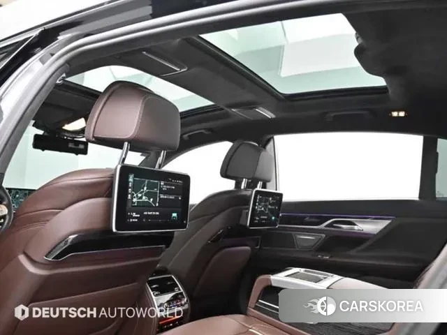 BMW 7 Series (G11) id 2998960 из Кореи 10