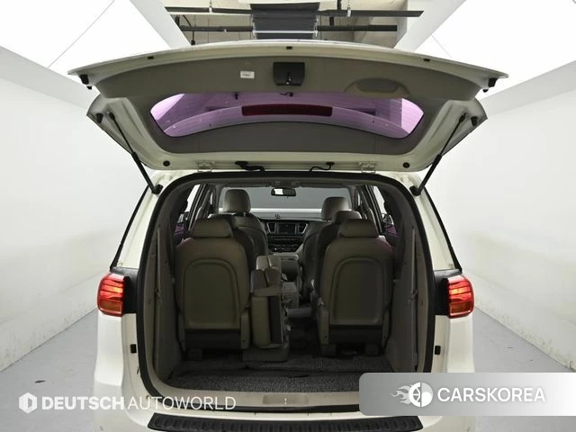 Kia The New Carnival id 4486725 из Кореи 10