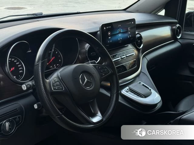 Mercedes-Benz V-class id 4264837 из Китая 10
