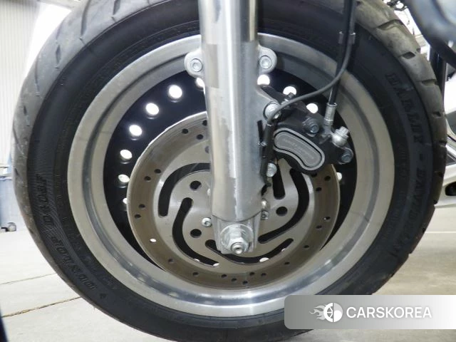 Harley-Davidson Softail Fat Boy Lo FLSTFB1580 id 4191079 из Японии 10