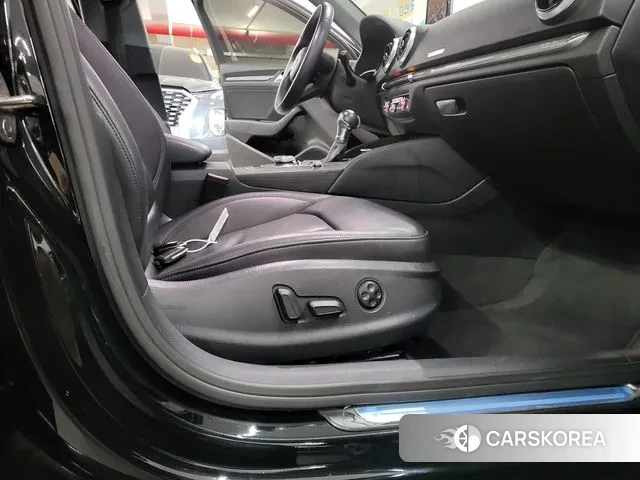 Audi New A3 id 2973547 из Кореи 10