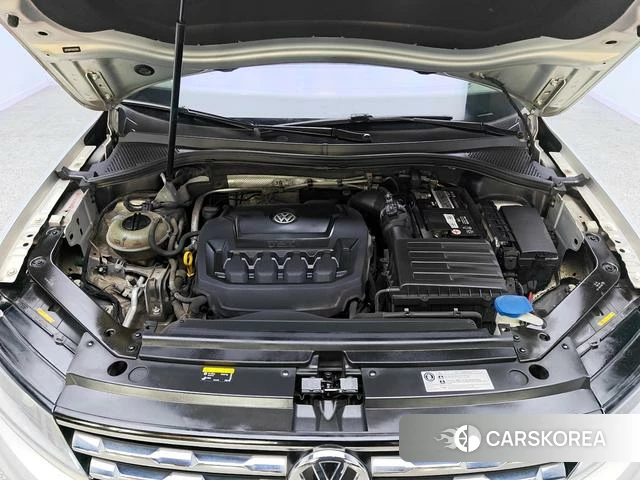 Volkswagen Tiguan L id 4242517 из Китая 10