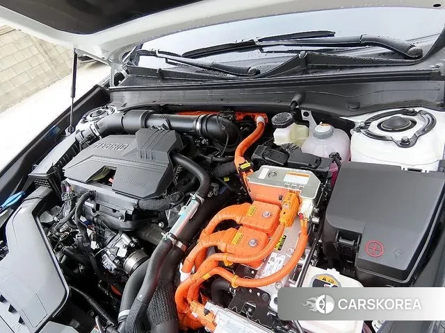 Hyundai Grandeur Hybrid (GN7) id 3731369 из Кореи 10