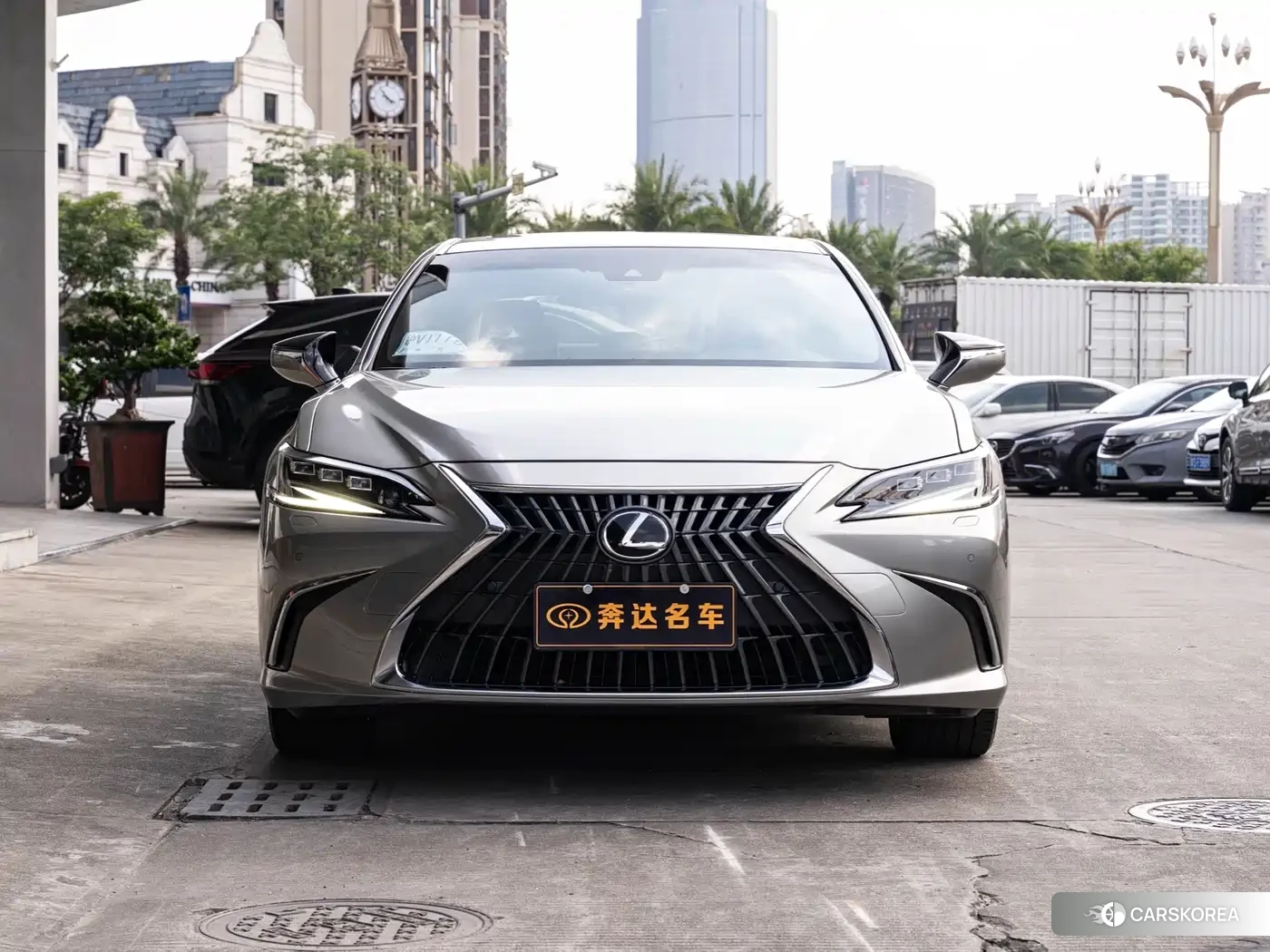 Lexus ES id 4686063 из Китая 11