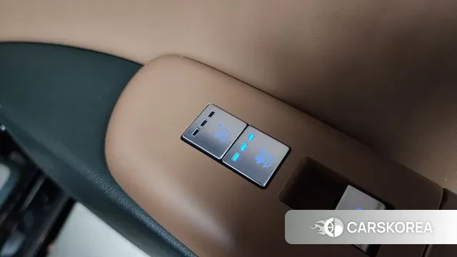 Hyundai Grandeur (GN7) id 3591035 из Кореи 10