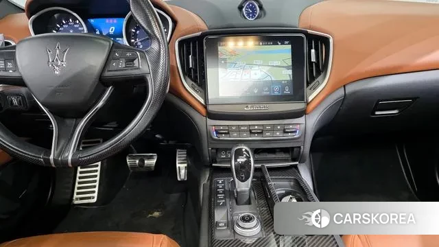 Maserati Ghibli id 3723692 из Кореи 10