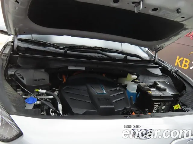 Kia Niro EV id 2753516 из Кореи 10