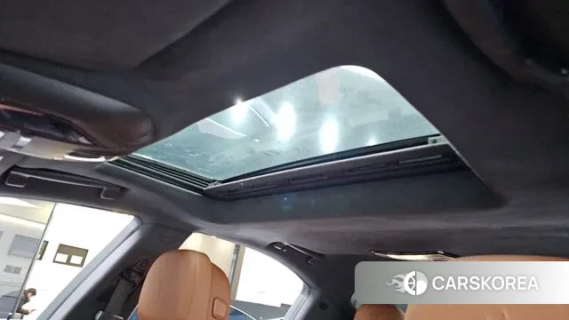 Maserati Ghibli id 3546504 из Кореи 10