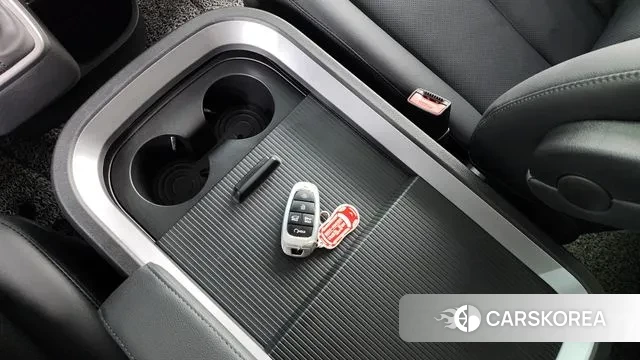 Hyundai Staria id 3026764 из Кореи 10