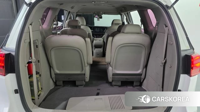 Kia The New Carnival id 3801602 из Кореи 10