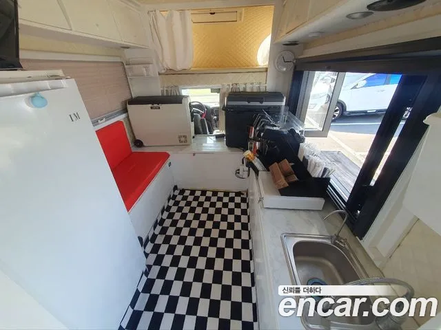 Hyundai The New Grand Starex id 2606124 из Кореи 10