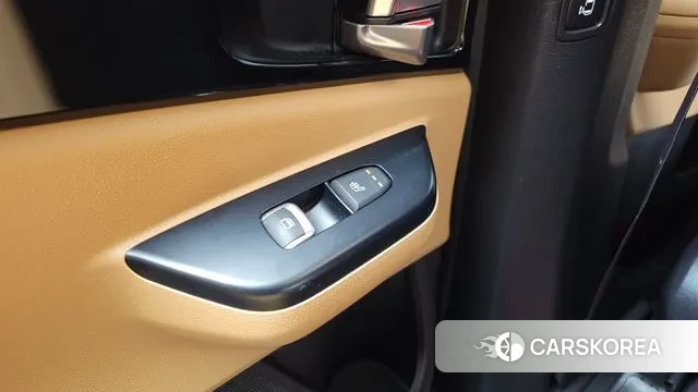 Kia Carnival 4th generation id 3640919 из Кореи 10