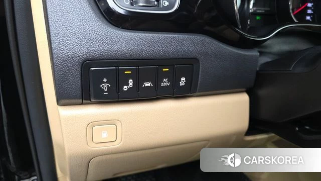 Kia The New Carnival id 4573882 из Кореи 10