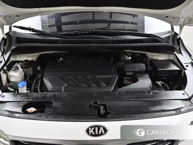 Kia The New Carnival id 3254309 из Кореи 10