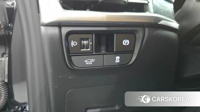 Hyundai Grandeur (GN7) id 4561128 из Кореи 10