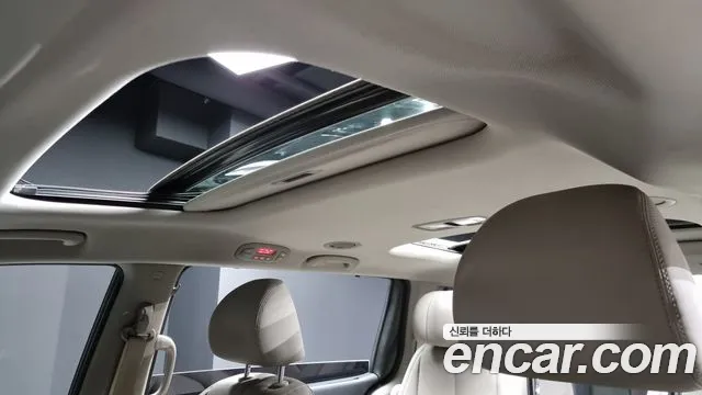 Kia The New Carnival id 2406414 из Кореи 10