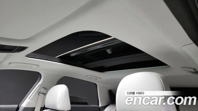 Hyundai Grandeur (GN7) id 2660386 из Кореи 10