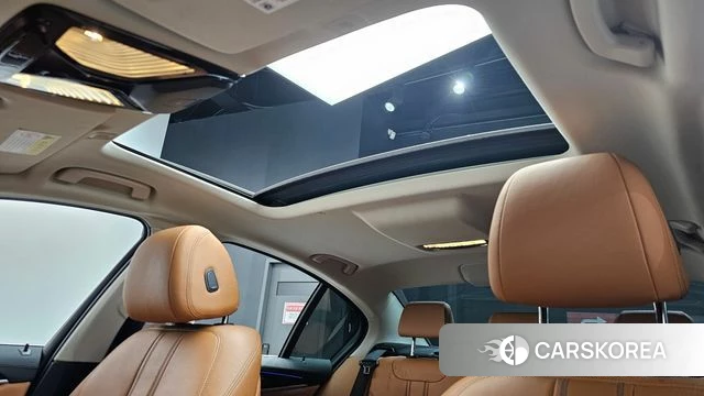 BMW 5 Series (G30) id 3828658 из Кореи 10