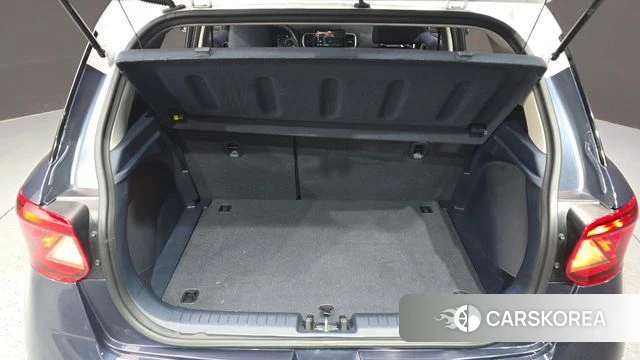 Hyundai Venue id 4310205 из Кореи 10