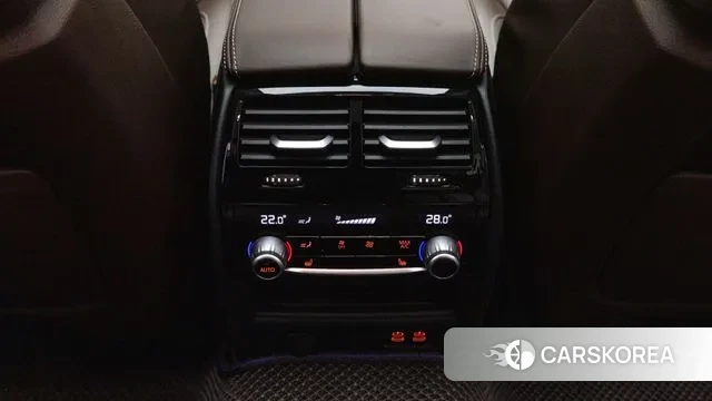 BMW 5 Series (G30) id 3665136 из Кореи 10