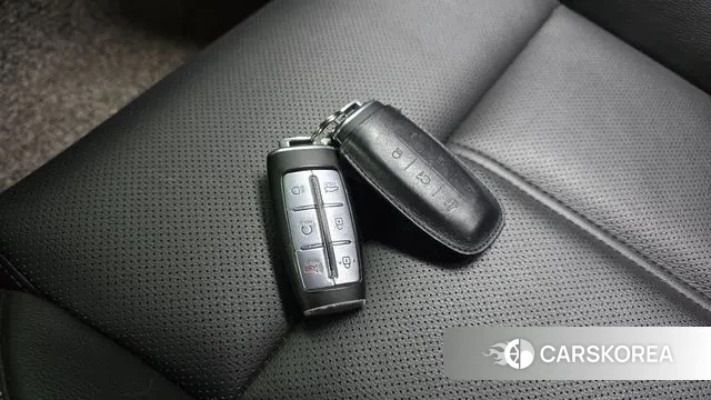 Genesis The New G70 id 2901350 из Кореи 10