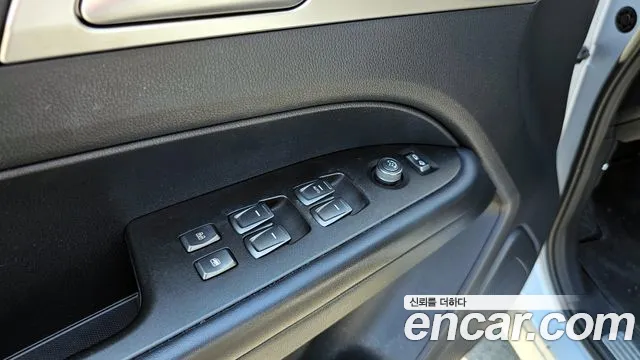 Ssangyong Rexton Sports id 2850341 из Кореи 10