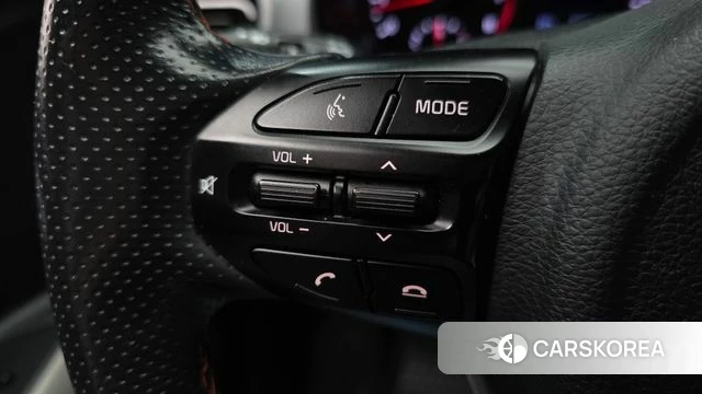 Kia Stonic id 4918763 из Кореи 10