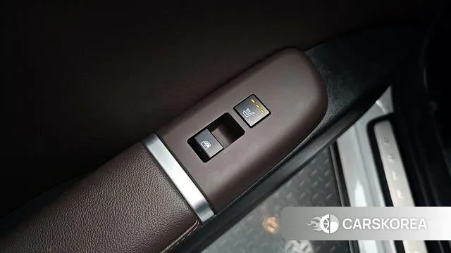 Hyundai Grandeur Hybrid (GN7) id 3482576 из Кореи 10