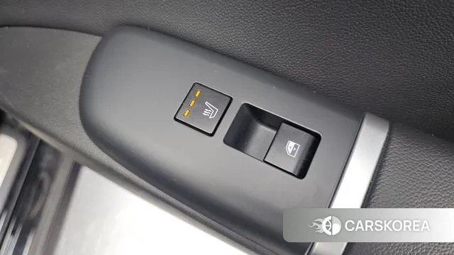 Hyundai Grandeur (GN7) id 3251862 из Кореи 10