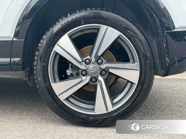 Audi Q2L id 4261206 из Китая 10