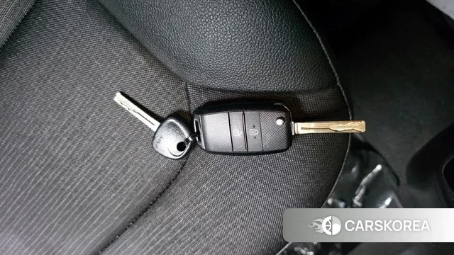 Kia The New Ray id 3726593 из Кореи 10