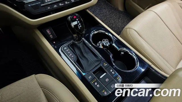 Kia The New Carnival id 2660675 из Кореи 10